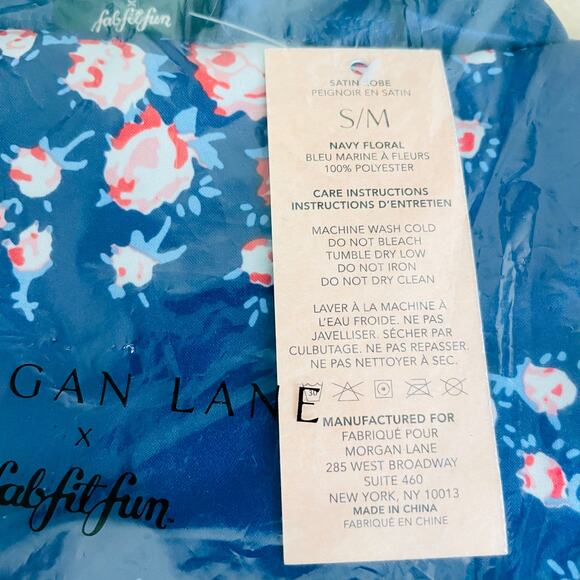 Morgan Lane x FabFitFun Blue Floral Print Satin Robe Size S/M - Picture 4 of 4